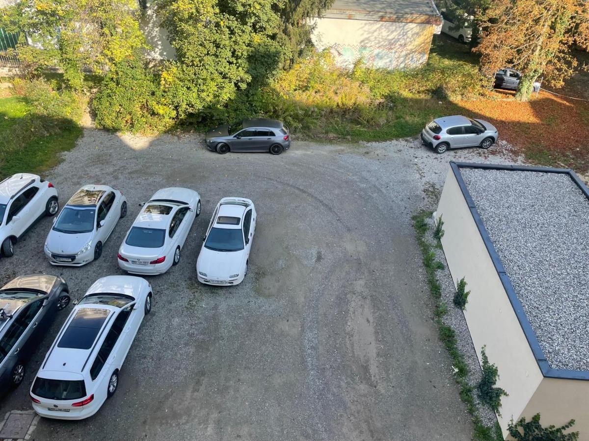马里博尔Casa Park Premium Free Parking公寓 外观 照片